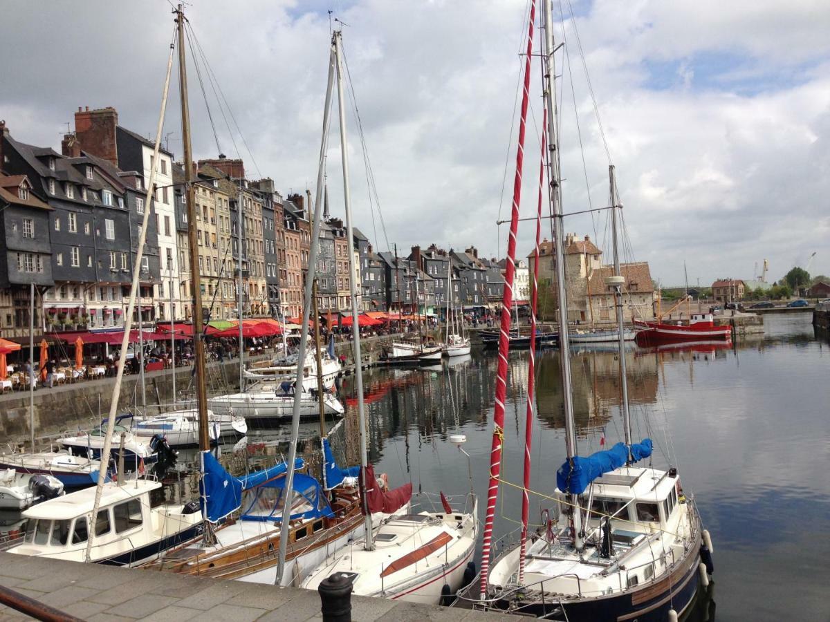 Un Petit Nid A Honfleur Apartment Ngoại thất bức ảnh